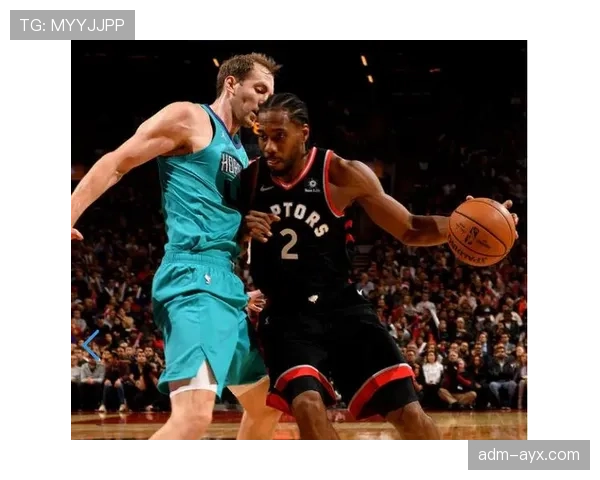 海伦芬祭出全新进攻战术，精彩配合助球队表现抢眼