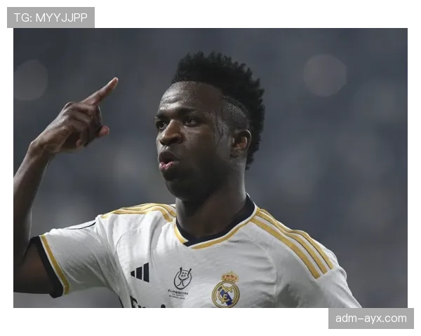 维尼修斯犀利突破成皇马进攻利器，战术体系效率显著提升